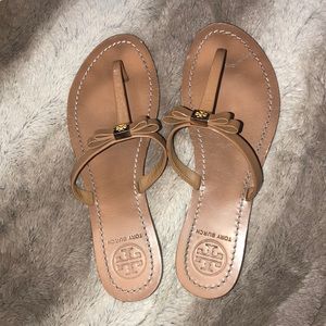 Discontinued Tory Burch bow thong sandals